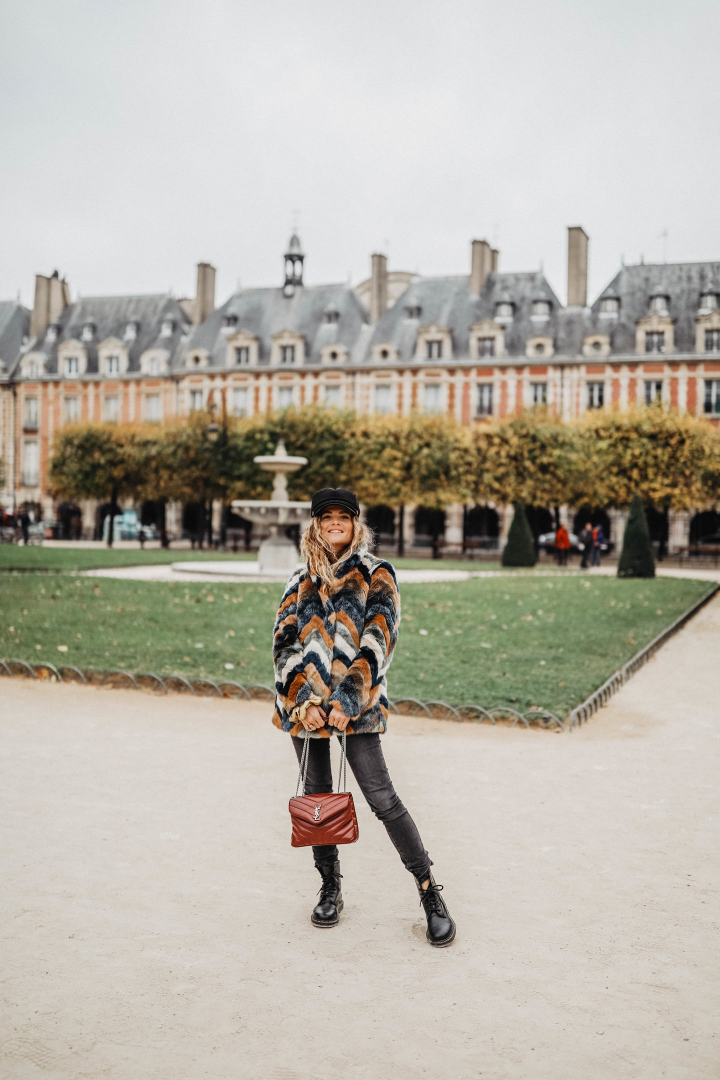 Sac Loulou Yves Saint Laurent marie and mood blog 